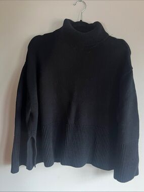 GAP Black Ribbed Turtleneck Sweater